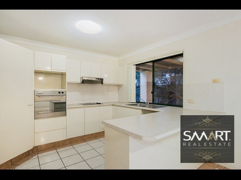 47 Clear River Boulevard, Ashmore QLD 4214