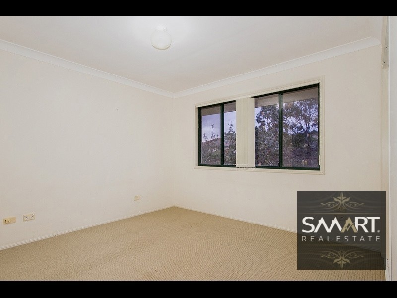 47 Clear River Boulevard, Ashmore QLD 4214