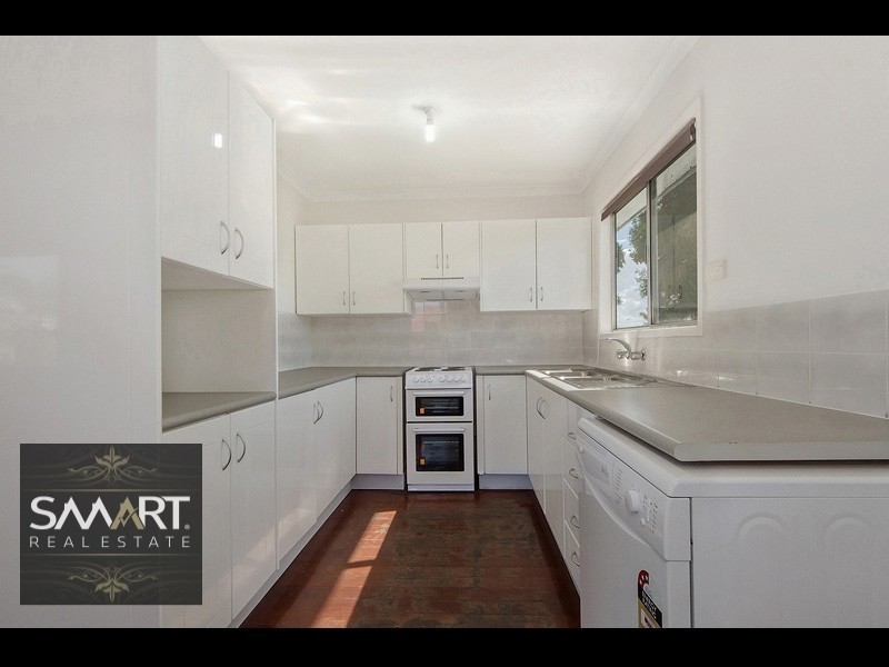 10 Mascala Parade, Mermaid Waters QLD 4218