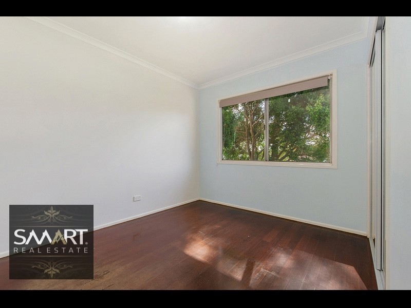 10 Mascala Parade, Mermaid Waters QLD 4218