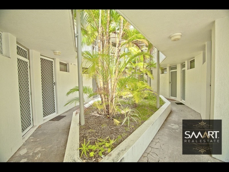 3/15 Weemala Street, Chevron Island QLD 4217