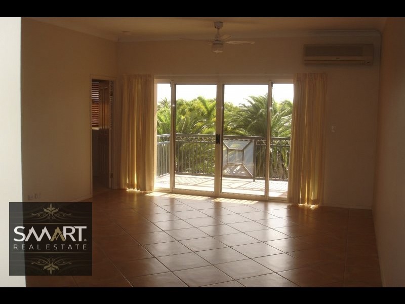 63/88-98 Limetree Parade, Runaway Bay QLD 4216
