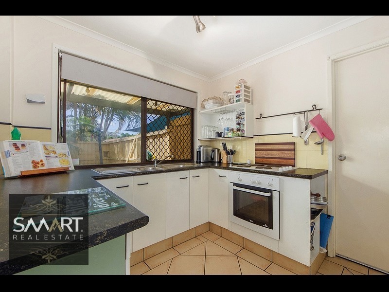 1/14 Stephenson Street, Labrador QLD 4215