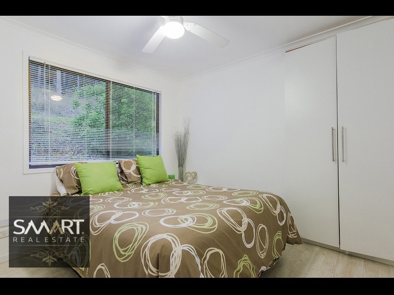 11 Kimmuli Drive, Elanora QLD 4221