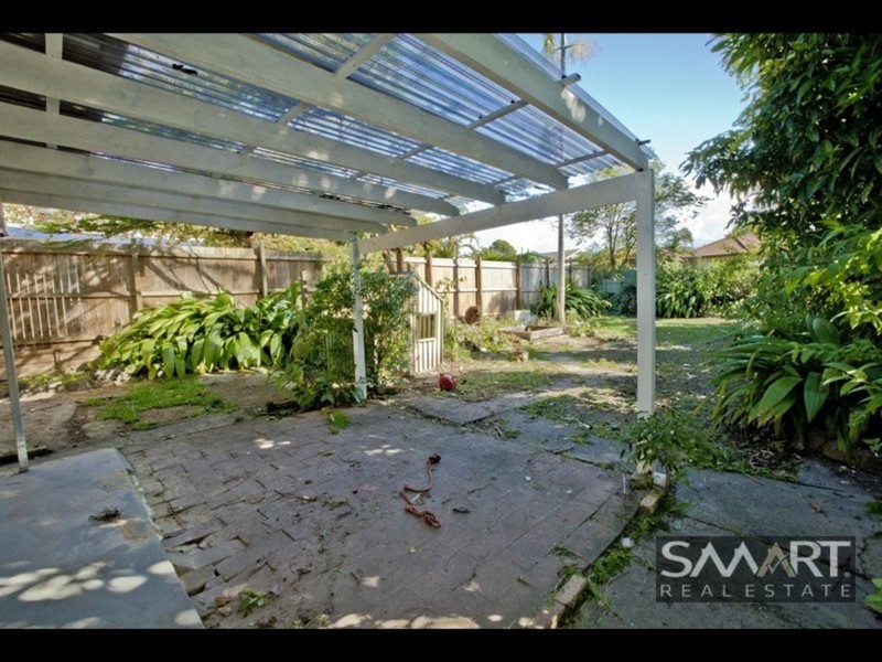 40 Sydney Street, Labrador QLD 4215