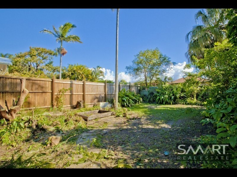 40 Sydney Street, Labrador QLD 4215