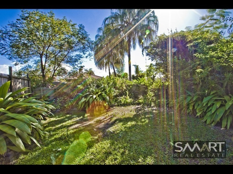 40 Sydney Street, Labrador QLD 4215