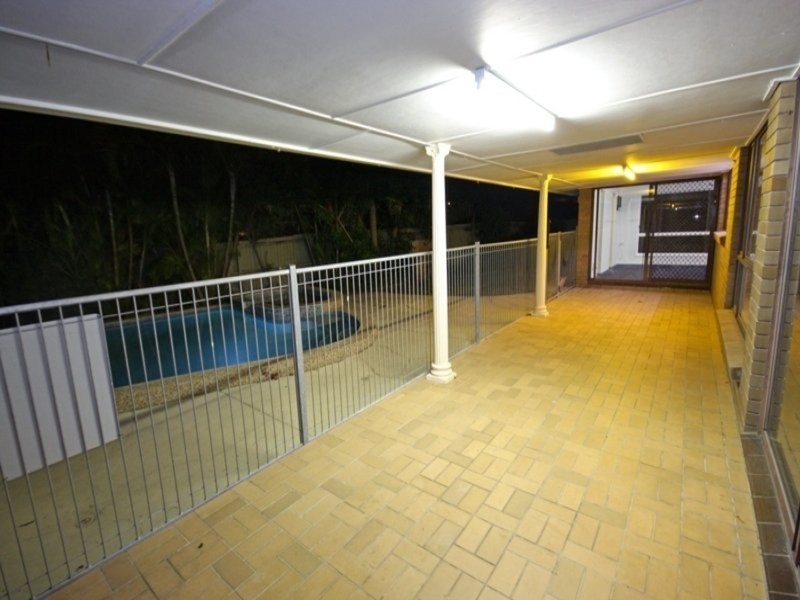 3 Koro Court, Ashmore QLD 4214