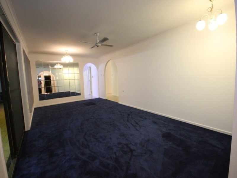 3 Koro Court, Ashmore QLD 4214