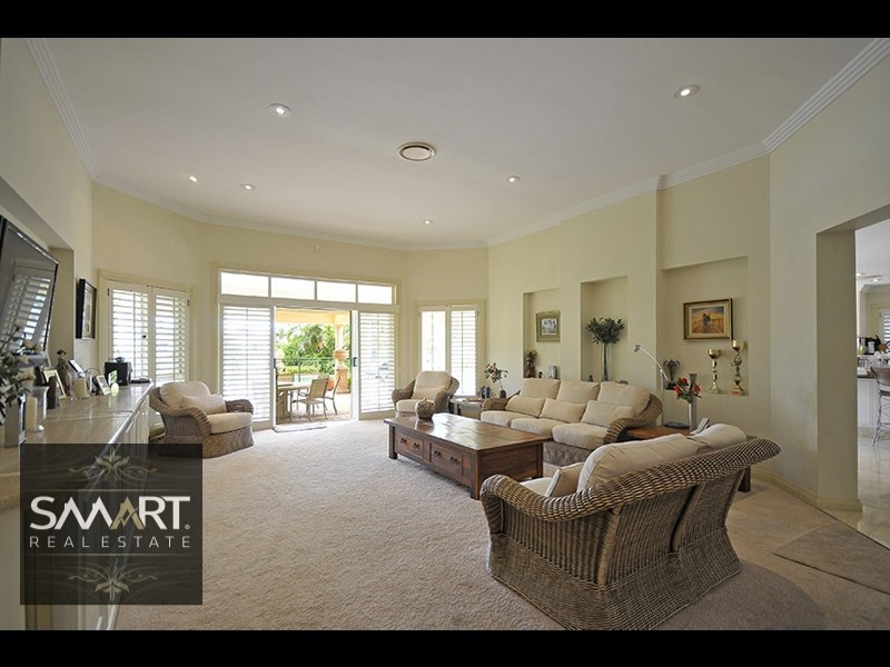 60/40 Cotlew Street E, Southport QLD 4215