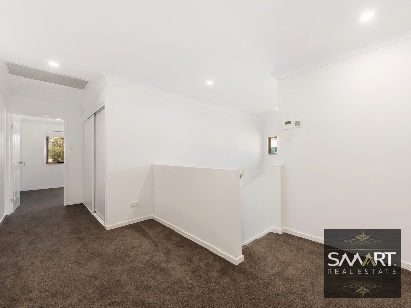 1/2 Mal Burke Street, Southport QLD 4215