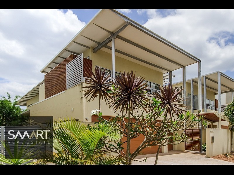 3033A The Boulevarde, Benowa QLD 4217
