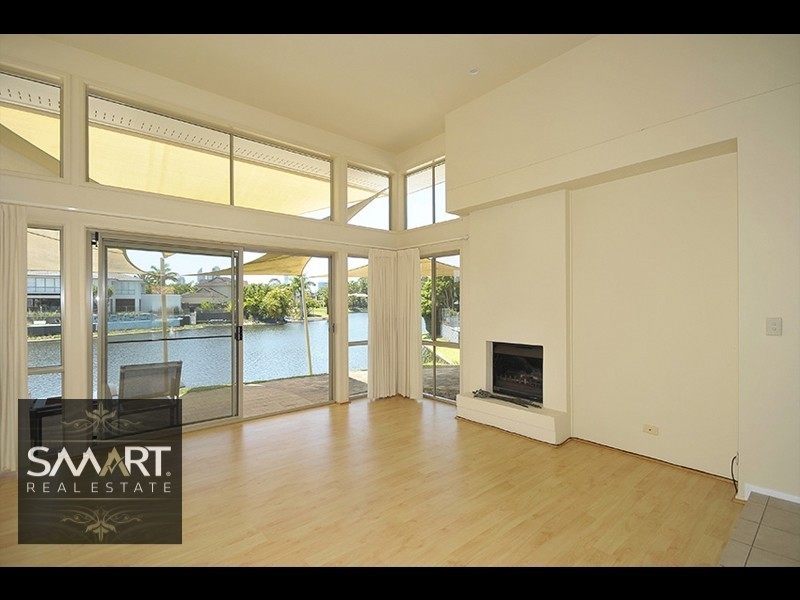 114/40 Cotlew Street East, Southport QLD 4215