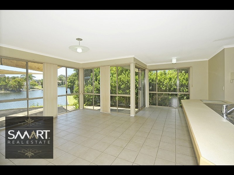 114/40 Cotlew Street East, Southport QLD 4215