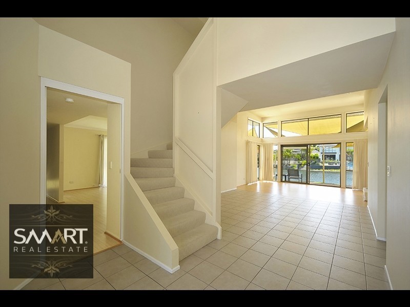 114/40 Cotlew Street East, Southport QLD 4215