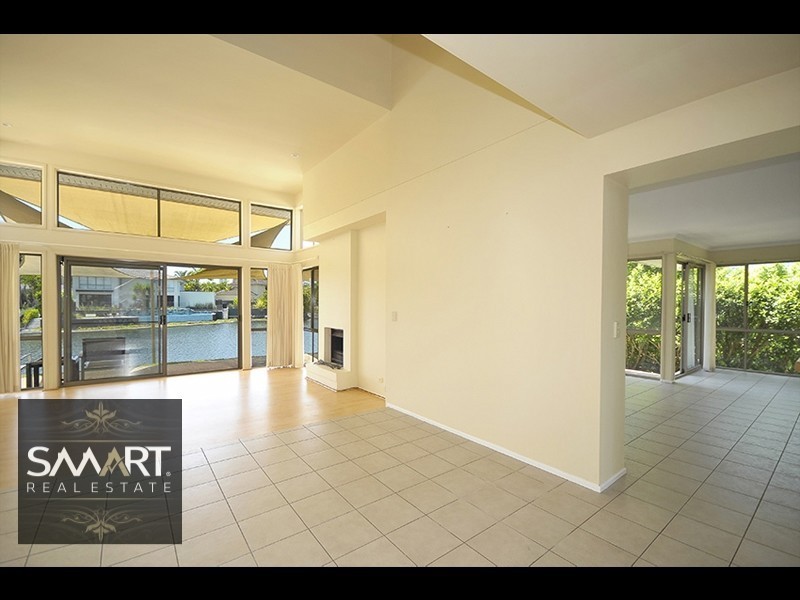 114/40 Cotlew Street East, Southport QLD 4215
