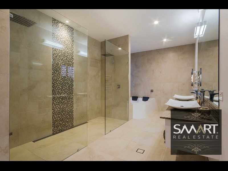 Isle Of Capri QLD 4217