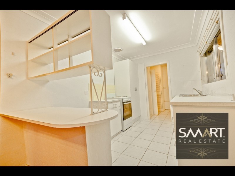 3 Valencia Avenue, Isle Of Capri QLD 4217