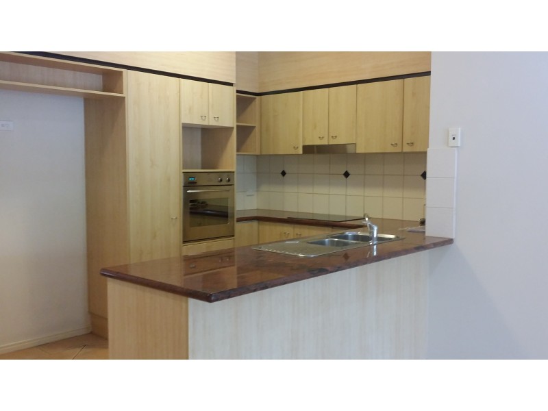 68/88-98 Limetree Parade, Runaway Bay QLD 4216