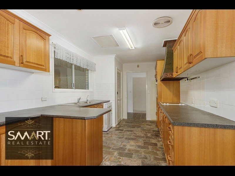 64 Salerno Street, Isle Of Capri QLD 4217