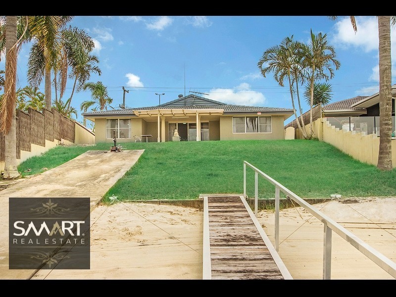 64 Salerno Street, Isle Of Capri QLD 4217