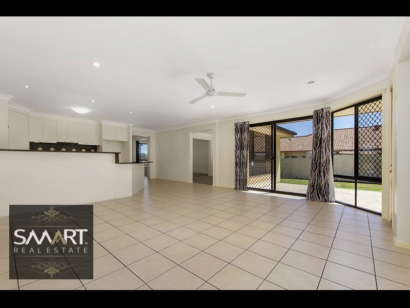 55 Arun Drive, Arundel QLD 4214