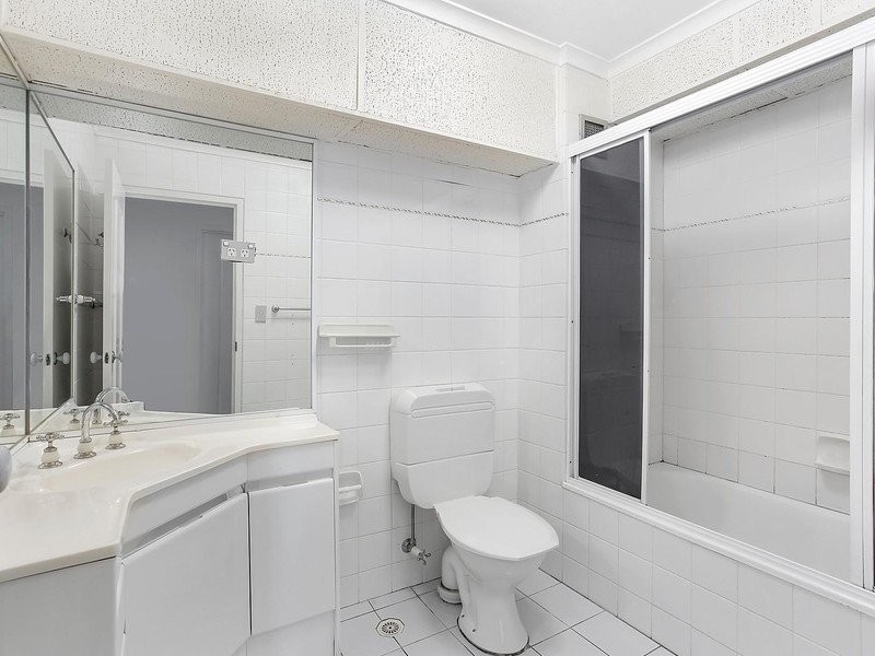 5B/33 Thornton Street, Surfers Paradise QLD 4217