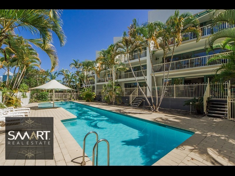 4/2 Adori Street, Chevron Island QLD 4217