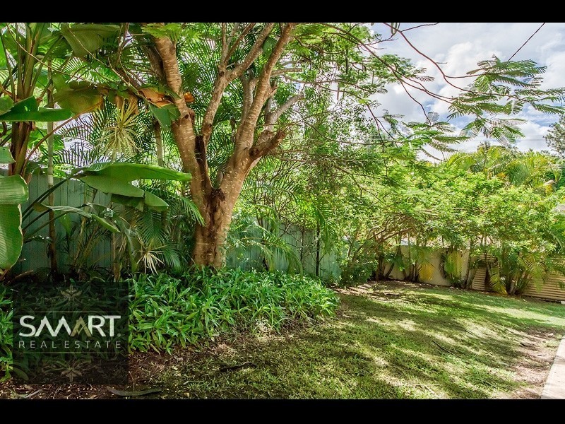 70 Benowa Road, Southport QLD 4215