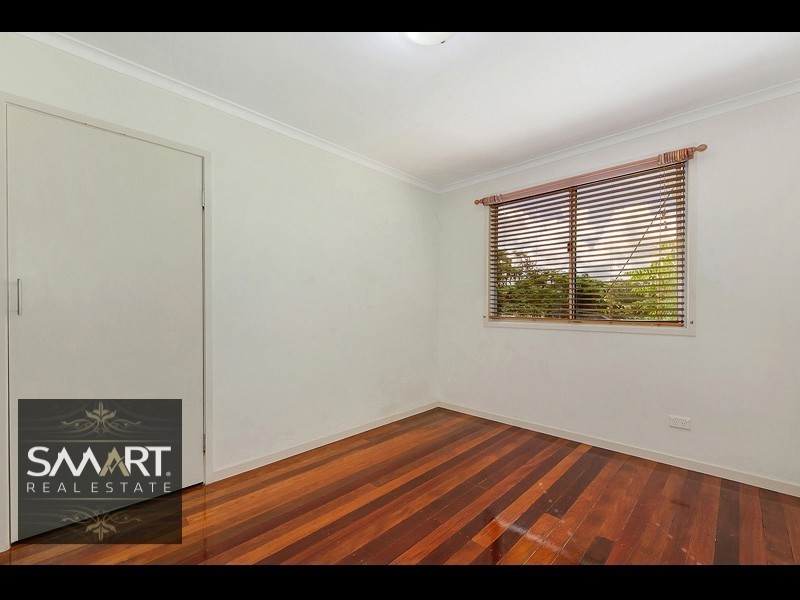 70 Benowa Road, Southport QLD 4215