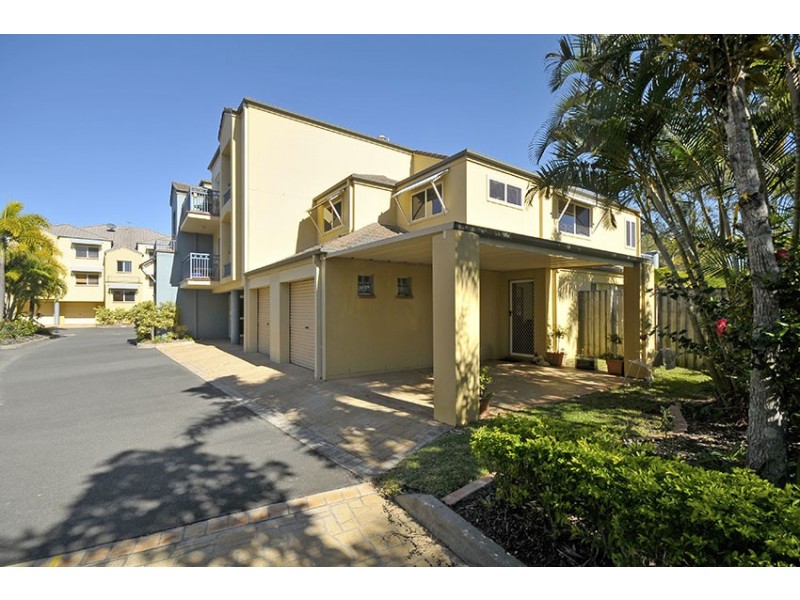 57/88-98 Limetree Parade, Runaway Bay QLD 4216