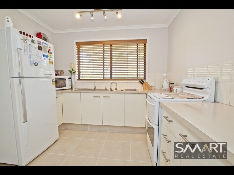 1/91 Olsen Avenue, Labrador QLD 4215