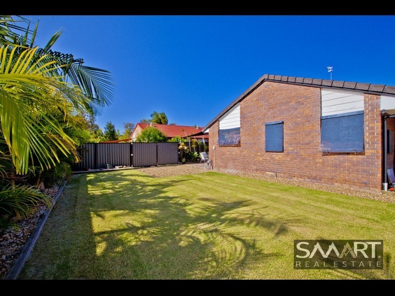 1/91 Olsen Avenue, Labrador QLD 4215