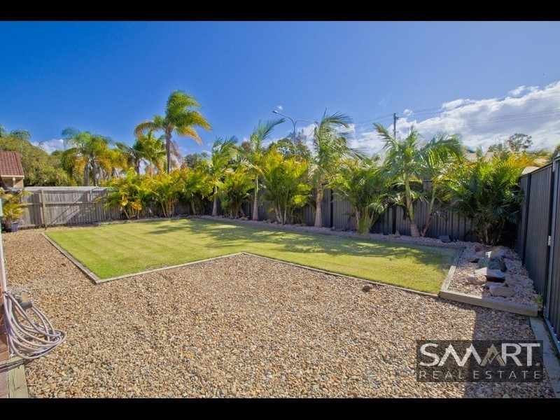 1/91 Olsen Avenue, Labrador QLD 4215