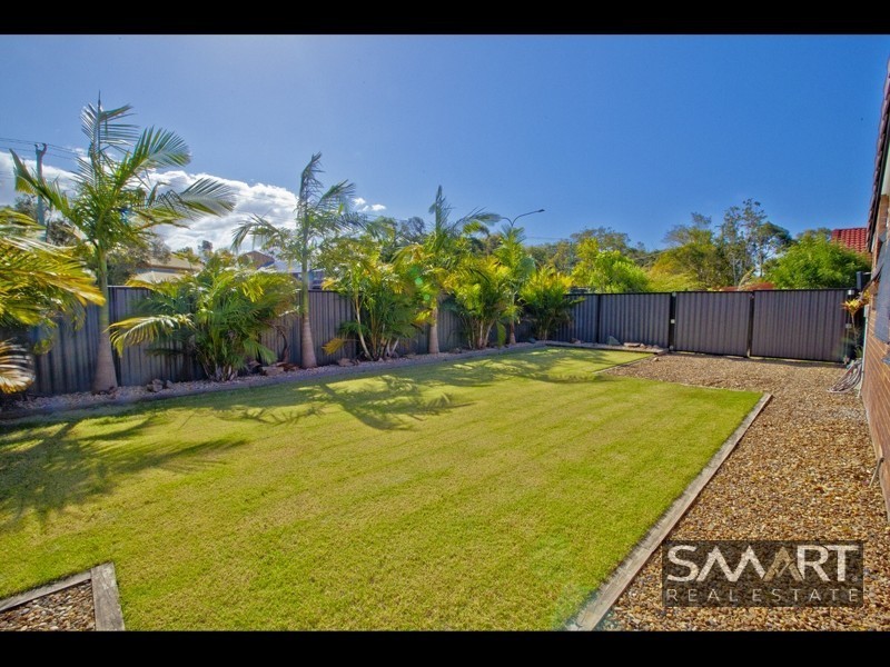 1/91 Olsen Avenue, Labrador QLD 4215