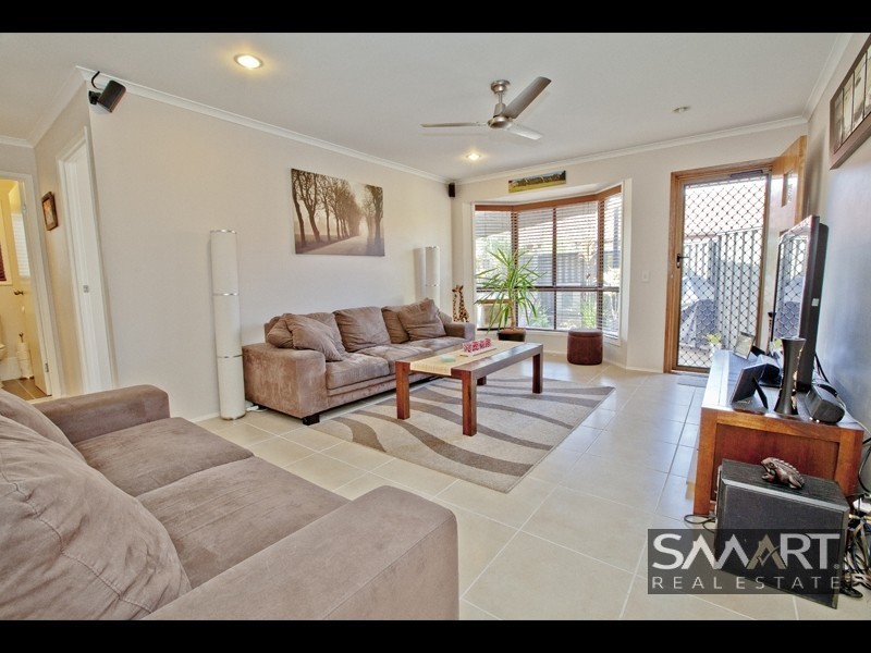 1/91 Olsen Avenue, Labrador QLD 4215