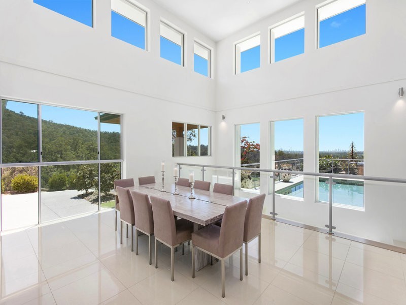 219 Crane Crescent, Nerang QLD 4211