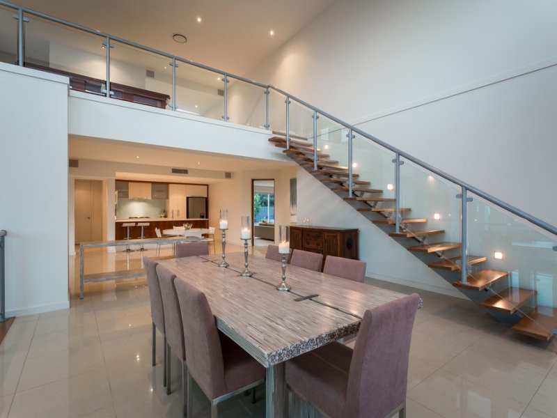 219 Crane Crescent, Nerang QLD 4211