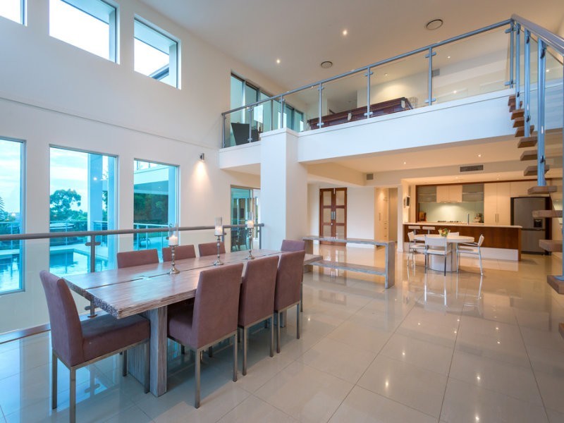 219 Crane Crescent, Nerang QLD 4211