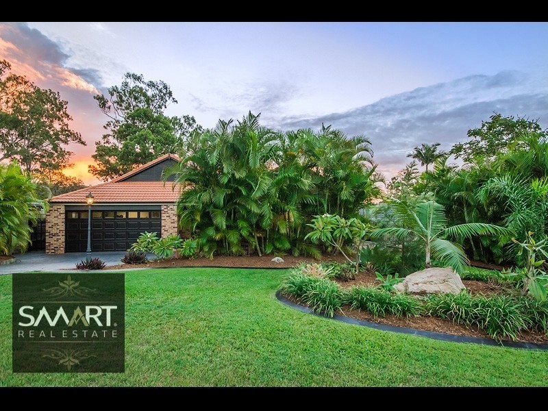 2 Midvale Place, Helensvale QLD 4212