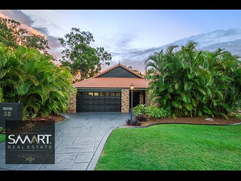 2 Midvale Place, Helensvale QLD 4212