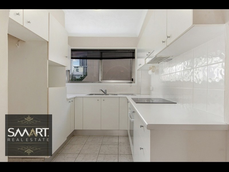 6/14 Vista Street, Surfers Paradise QLD 4217