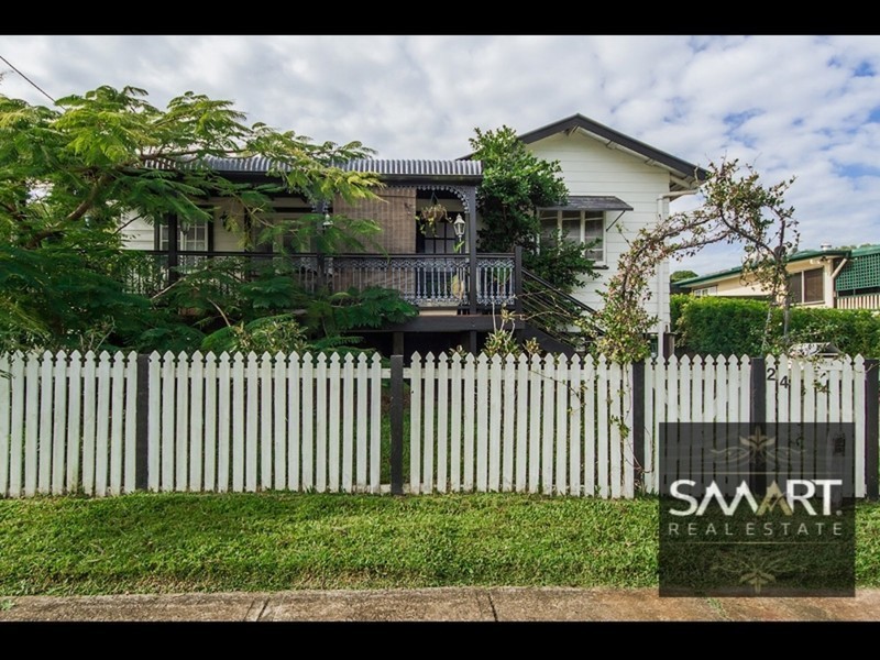 24 Neville Avenue, Southport QLD 4215