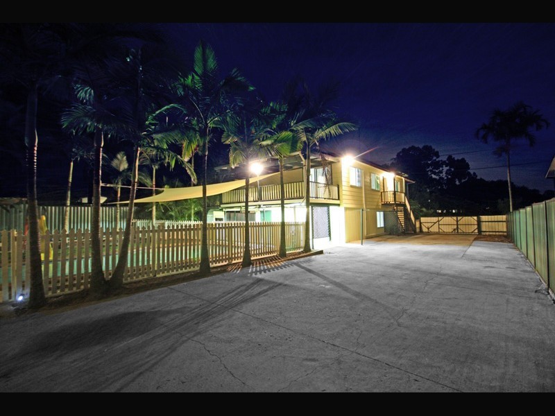 8 Onslow Street, Nerang QLD 4211