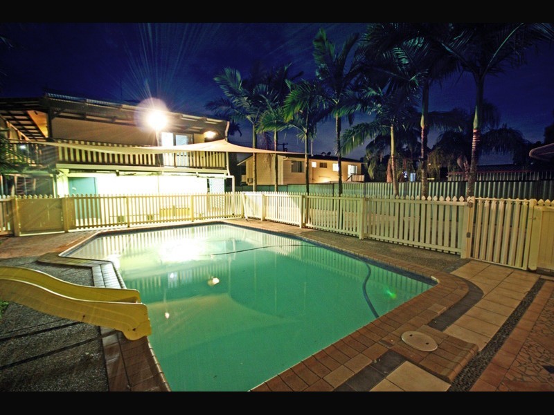 8 Onslow Street, Nerang QLD 4211