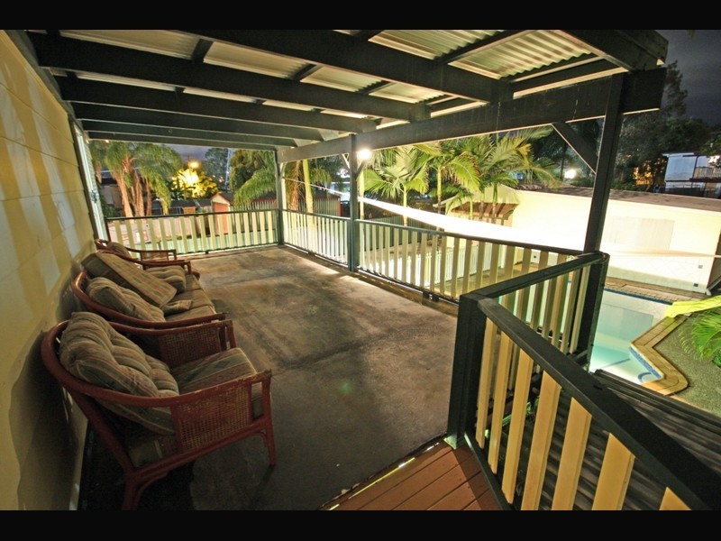 8 Onslow Street, Nerang QLD 4211