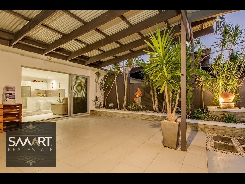 1/11 Darrambal Street, Chevron Island QLD 4217