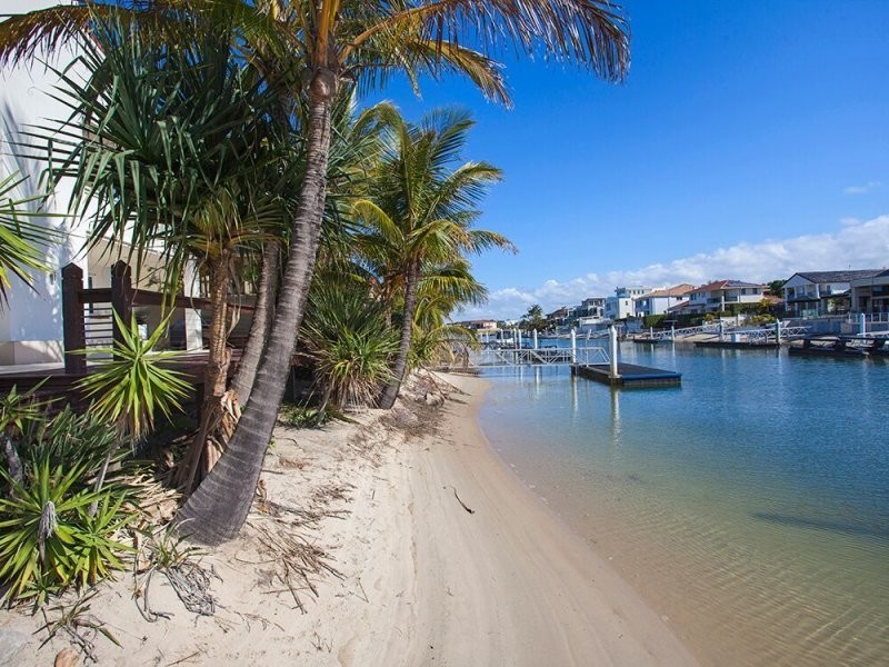 30 Norseman Court, Paradise Waters QLD 4217