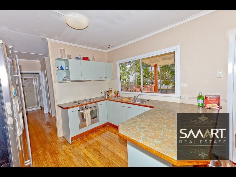 85 Pohlman Street, Southport QLD 4215