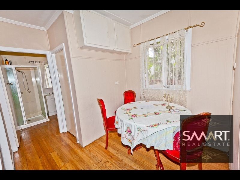 85 Pohlman Street, Southport QLD 4215